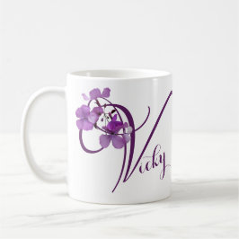 Anpassbare Vicky Name hübsch lila Blumengürtel Kaffeetasse