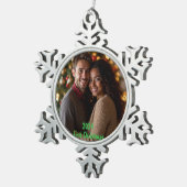 Anpassbare Weihnachten 2024 Schneeflocken Zinn-Ornament (Rechts)