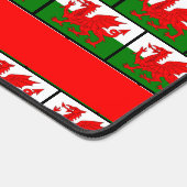 Anpassbare WELSH-Flag Schreibtischunterlage (Ecke)