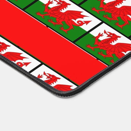 Anpassbare WELSH-Flag Schreibtischunterlage (Ecke)