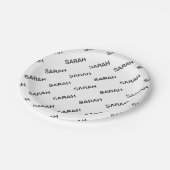 Anpassbare Wiederholungstexte modern weiß und schw Pappteller (Schrägansicht)