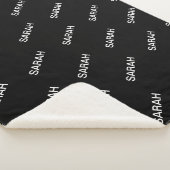 Anpassbare Wiederholungstexte Moderner Schwarz/Wei Sherpadecke (3/4)