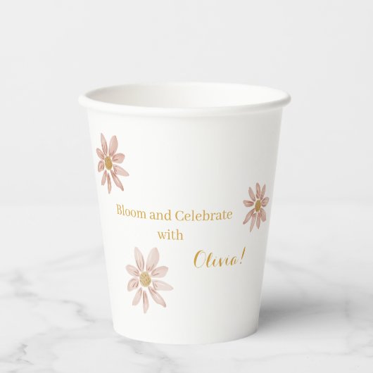 Anpassbare Wild Daisy Bloom und Celebrate Pappbecher (Vorderseite)