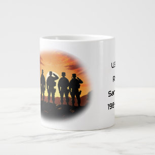Anpassbare Würdigung für Dienstmitglieder Jumbo-Tasse