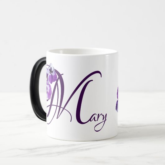 Anpassbarer Name Mary lila pansy blumenboho Verwandlungstasse (Vorderseite Links)