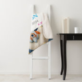 Anpassbarer Platz mit Name, Monogramm und Geburtst Sherpadecke (Beispiel)