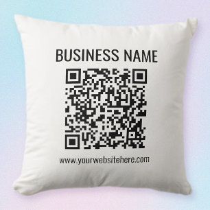 Anpassbarer QR-Code und Geschäftsname Kissen