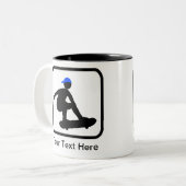 Anpassbarer Skater auf Skateboard-Logos Zweifarbige Tasse (Vorderseite Links)