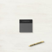 Anpassbarer Text | Bold Modern Black & Dark Gray Post-it Klebezettel (Auf Schreibtisch)