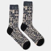 Anpassbares Monogramm Initial Aztec-Stil Design Socken (Rechts)