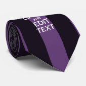 Anpassen Behalten, Lila Streifen im Text abbilden Krawatte (Gerollt)