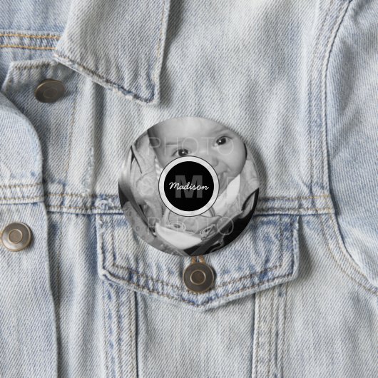 Anpassen des Monogramms für das Schwarz-weiße Foto Button (Beispiel)