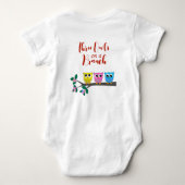 Anpassen von drei farbigen Ölen an eine Zweigniede Baby Strampler (Rückseite)