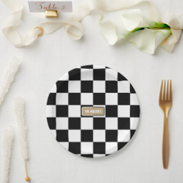 Anpassen von Farben und Anpassen überprüfter Daten Pappteller