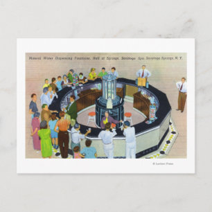 Ansammlung bei Brunnen im Saal Postkarte