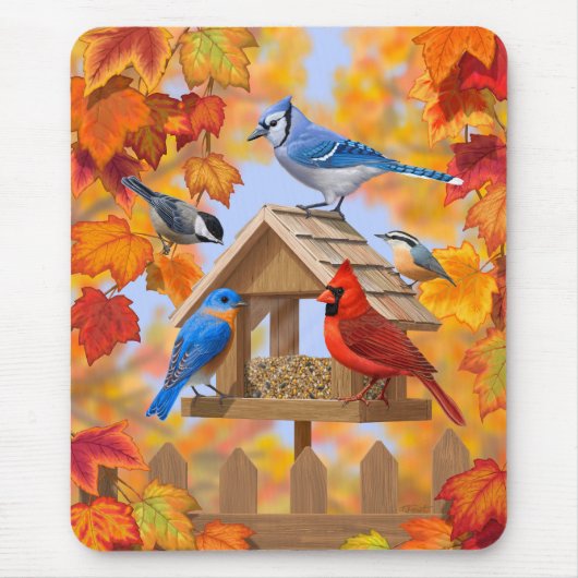 Ansammlung der Vogelzuführung Herbstorange Mousepad (Vorne)
