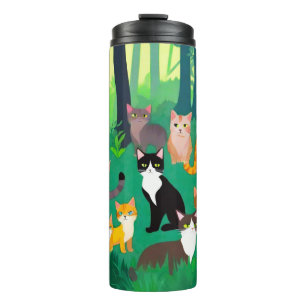 Ansammlung von Katzen in einem schattigen Waldlade Thermosbecher