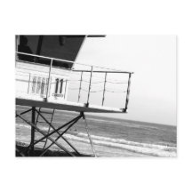 Anschauen der Surfer auf der Postkarte