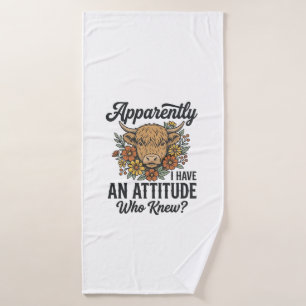 Anscheinend habe ich ein Highland-Kuh-Shirt mit ei Badehandtuch