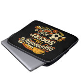 Anscheinend mag ich Fußball Laptopschutzhülle (Vorne Knopf)