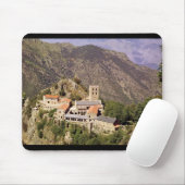 Ansicht der Abtei von St Martin du Canigou Mousepad (Mit Mouse)