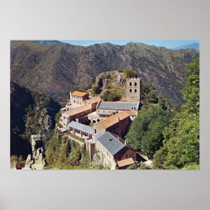 Ansicht der Abtei von St Martin du Canigou Poster