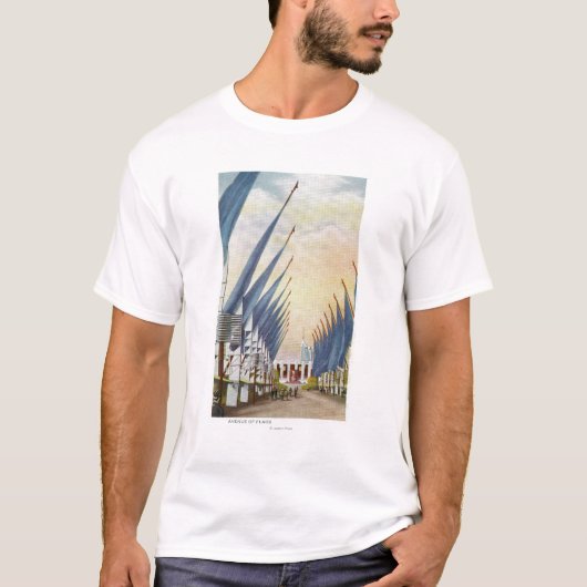 Ansicht der Allee von Flags, Weltausstellung 1934 T-Shirt (Vorderseite)