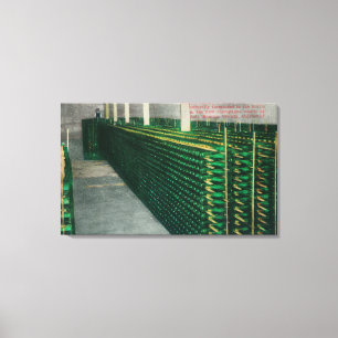 Ansicht der Champagne VaultsAsti, CA Leinwanddruck