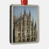 Ansicht der Fassade, angefangen 1386 Ornament Aus Metall (Rechts)