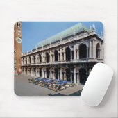 Ansicht der Fassade der Basilika Palladiana Mousepad (Mit Mouse)
