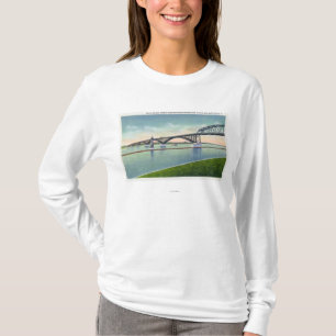 Ansicht der Friedensbrücke über dem Niagara Flus T-Shirt