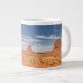 Ansicht der Handschuhe, Monument-Tal Jumbo-Tasse (Vorderseite Rechts)