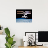 Ansicht der Internationalen Raumstation von Endeav Poster (Heimbüro)