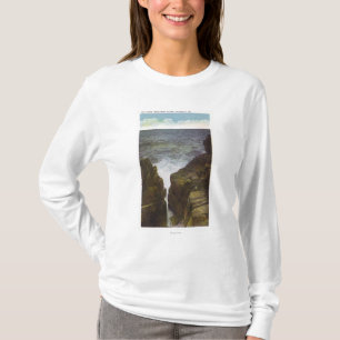 Ansicht der Kahlkopf-Klippen, die Schlucht T-Shirt