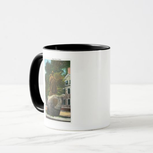 Ansicht der Roger Conant Statue Tasse (Vorderseite Links)