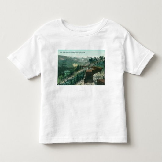 Ansicht der Schnee-Hallen über Zug-Bahnen im Berg Kleinkind T-shirt (Vorderseite)