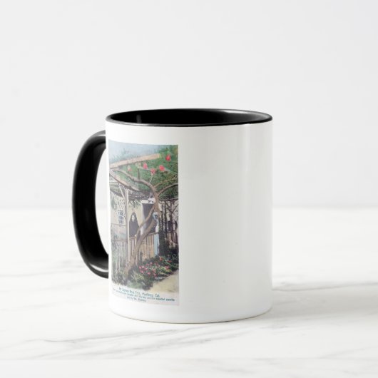 Ansicht der Sherman-Rose TreeMonterey, CA Tasse (Vorderseite Links)
