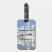 Ansicht der Skyline mit Reflexion im Wasser, Miami Gepäckanhänger (Rückseite vertikal)