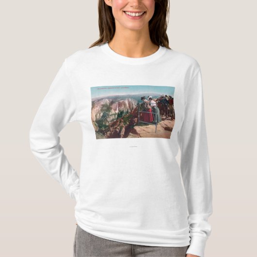 Ansicht der Spalte und des Yosemite-Tales T-Shirt (Vorderseite)