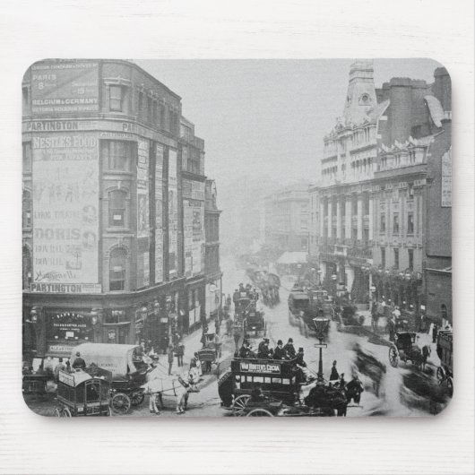 Ansicht der Tottenham-Gerichts-Straße, c.1885 Mousepad (Vorne)