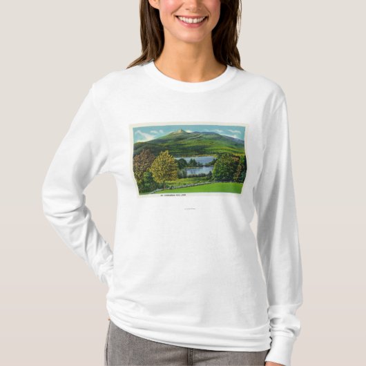 Ansicht des Bergs Chocorua und des Sees T-Shirt (Vorderseite)