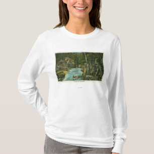 Ansicht des Bootes die Rapids oben schauend T-Shirt