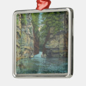 Ansicht des Bootes kommend durch das Gerinne Silbernes Ornament (Links)