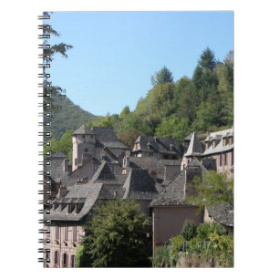 Ansicht des mittelalterlichen Dorfs (Foto) Notizblock