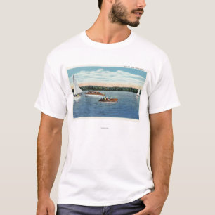 Ansicht des Segels und der Motorboote auf Owasco T-Shirt