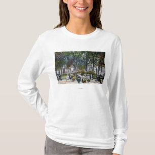 Ansicht des sichelförmigen Parks T-Shirt