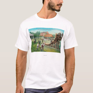 Ansicht des Spielplatzes der Kinder T-Shirt