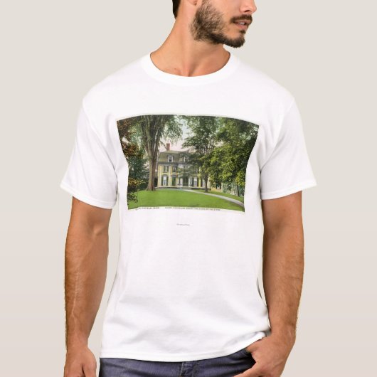Ansicht des Ulmen-Hügels, Longfellow lag hier T-Shirt (Vorderseite)