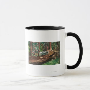 Ansicht eines Bühne-Zuges auf einen gefallenen Tasse