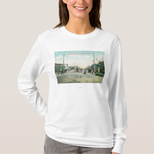 Ansicht Vans Ness Avenue ein Jahr nach dem Feuer T-Shirt